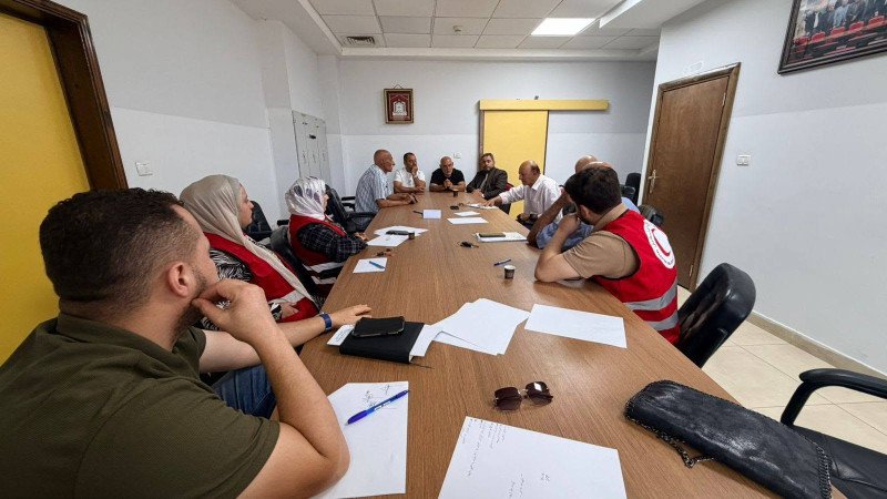 عقدت بلدية ترقوميا اجتماعاً موسعاً بمشاركة جهاز الدفاع المدني الفلسطيني، وجمعية الهلال الأحمر الفلسطيني، وعدد من ممثلي مؤسسات وفعاليات المجتمع المحلي، وذلك لبحث آليات تشكيل لجنة طوارئ لبلدة ت
