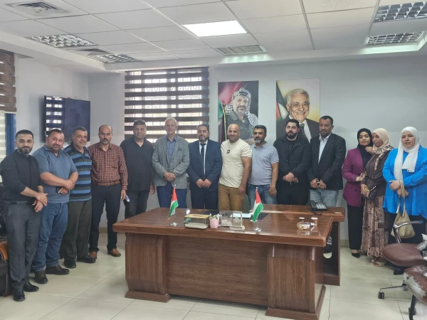 استقبال مدراء مدارس بلدة ترقوميا