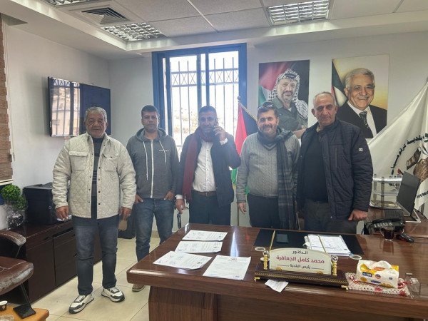 لاحقاً لمشروع تأهيل وتعبيد شارع شعب البير وبئر الكفرين، تم بحمد الله توقيع عقد المقاولة (التنفيذ) مع شركة الضياء الحديثة للمقاولات،